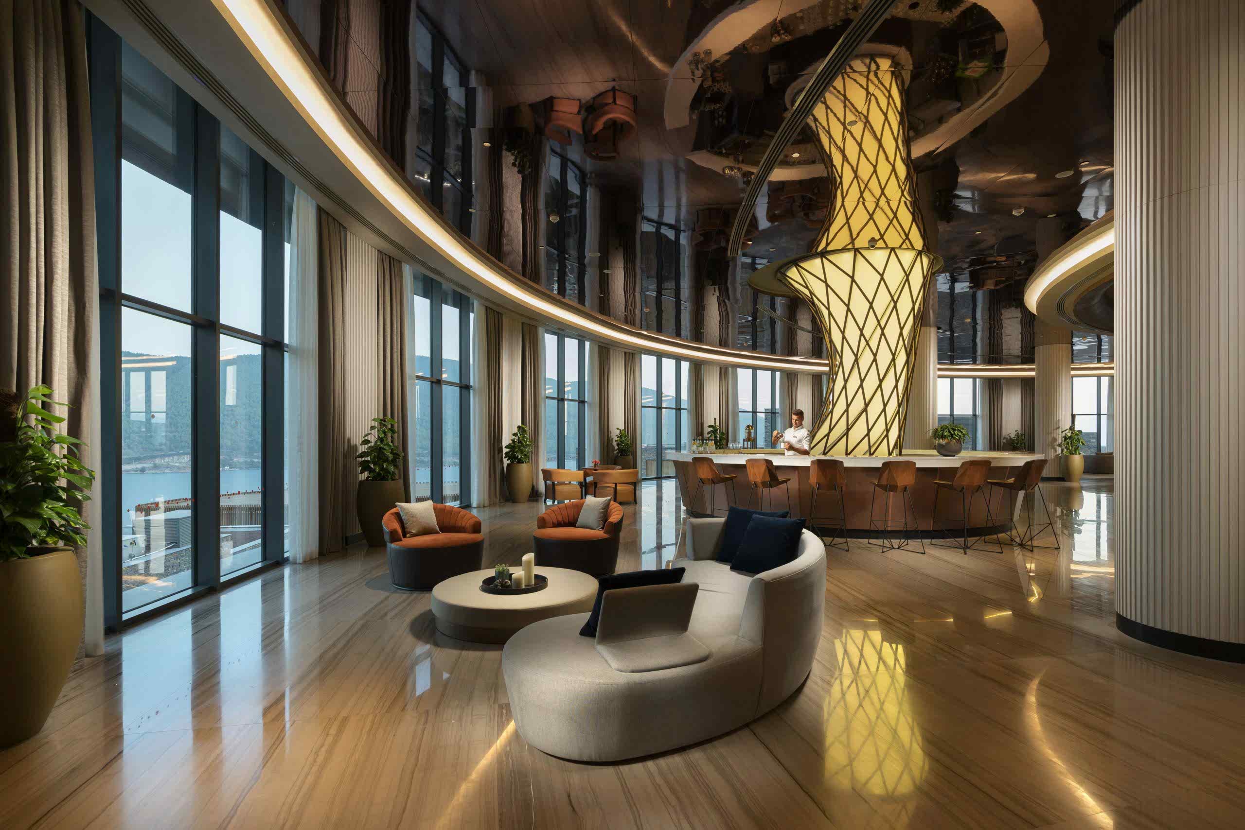 Lujo Art & Joy Hotel