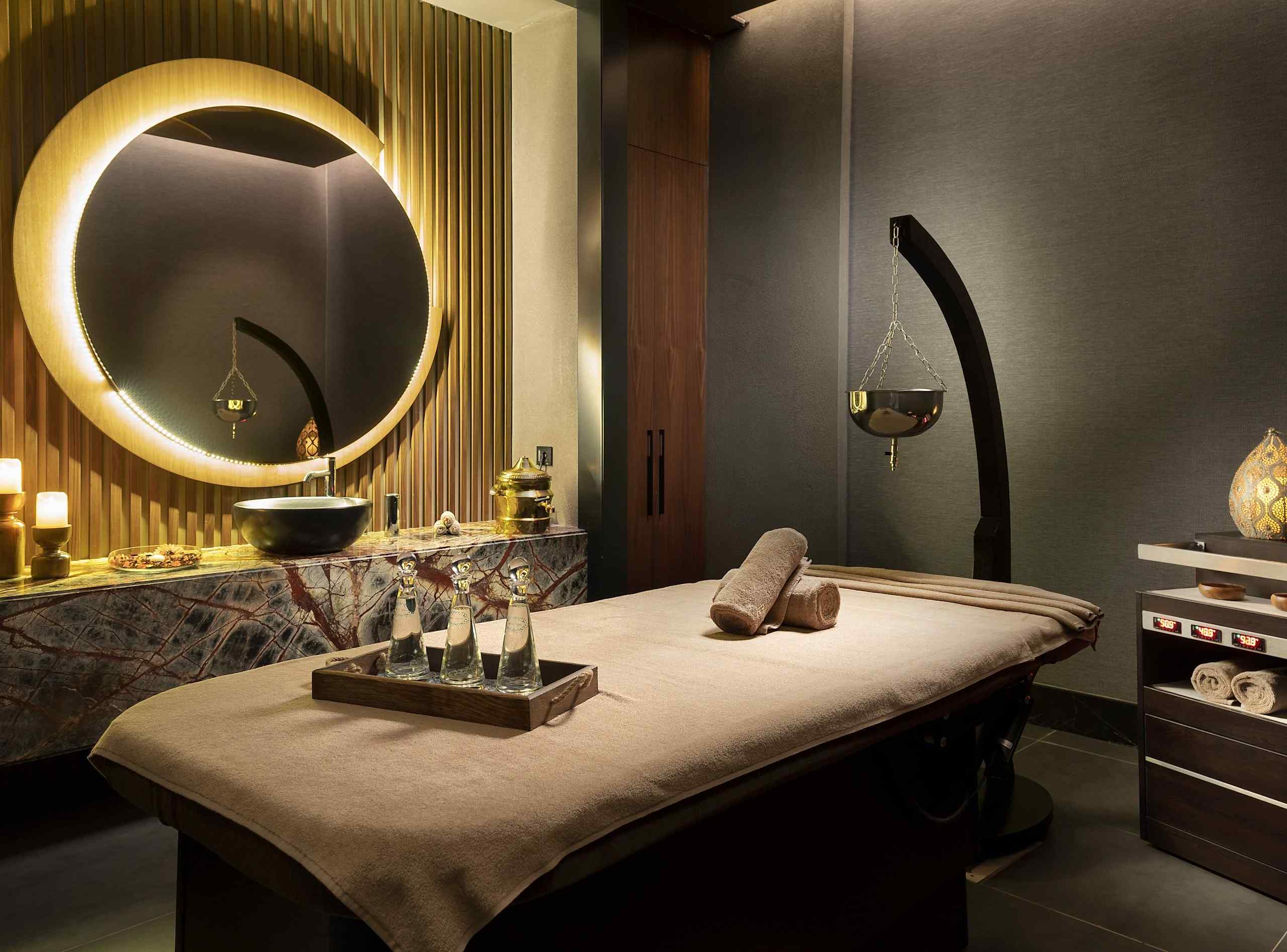 Lujo Art & Joy Hotel